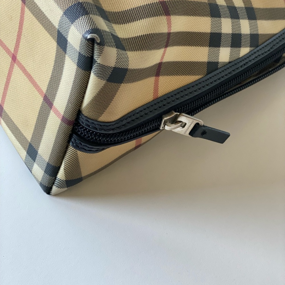 Burberry Nova Check Hand Bag - Authentic 100% see photos - Picture 2 of 7